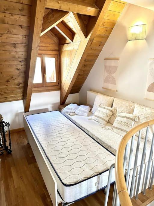 Duplex En Sallent de Gállego Extérieur photo