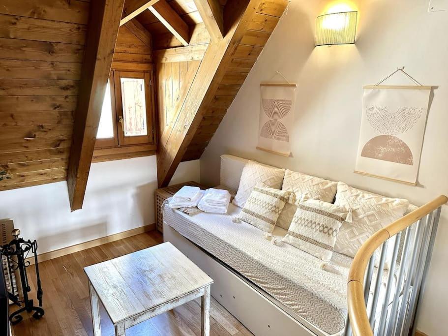 Duplex En Sallent de Gállego Extérieur photo